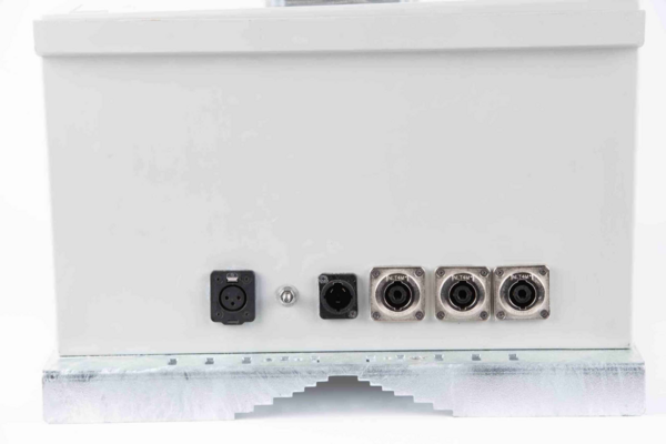 2 CHANNEL AMPLIFIER, 2500 TOTAL WATTS, WITH DSP IN OUTDOOR RATED ENCLOSURE