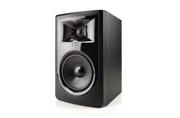 6" TWO-WAY POWERED STUDIO MONITOR