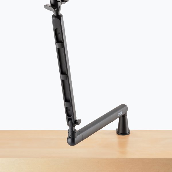 LOW-PROFILE BROADCAST BOOM ARM