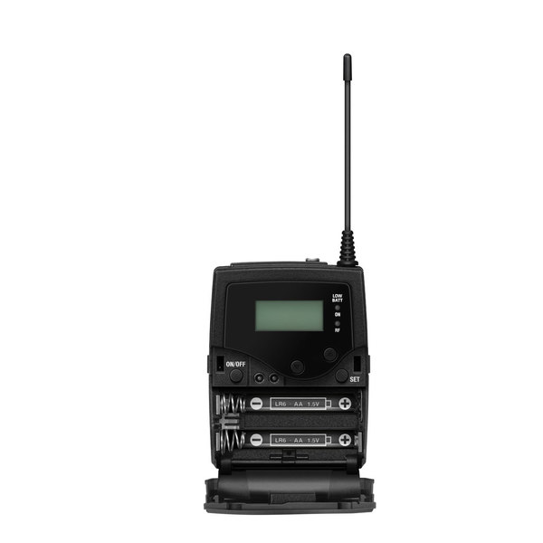 PORTABLE CAMERA RECEIVER. INCLUDES (1) 1/8" OUTPUT CABLE, (1) XLR BALANCED OUTPUT CABLE AND