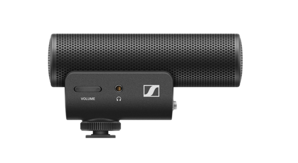 SMALL SHOTGUN MICROPHONE FOR CAMERAS WITH A LIGHTING SHOE MOUNT AND EXTERNAL MICROPHONE INPUT