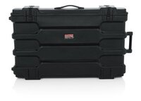 ROTATIONALLY MOLDED CASE FOR TRANSPORTING LCD/LED SCREENS BETWEEN 40" - 45"